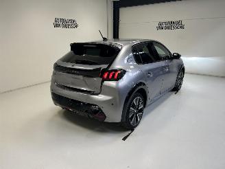 Peugeot 208 GT LINE / AUTOMAAT picture 3