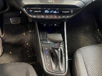 Hyundai I-20 AUTOMAAT picture 15