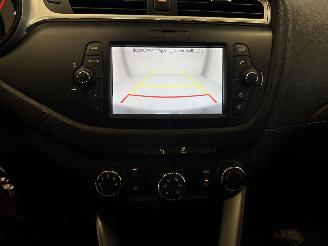 Kia Cee d  picture 17