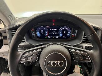 Audi A1 S-TRONIC picture 15