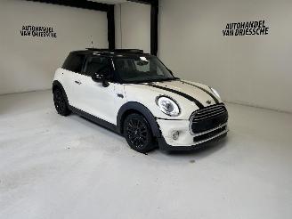 skadebil auto Mini Cooper PANORAMA 2014/10