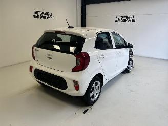 Kia Picanto  picture 4