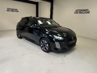 Schadeauto Peugeot 208 ALLURE /AUTOMAAT 2024/7