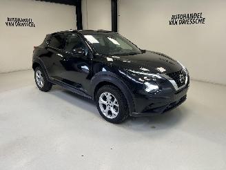 Damaged car Nissan Juke AUTOMAAT 2021/9