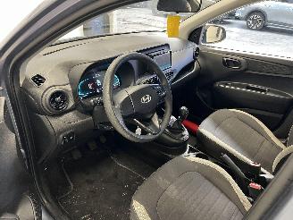 Hyundai I-10  picture 10