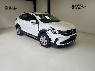 Schadeauto Volkswagen Taigo  2022/5