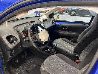 Peugeot 108 ALLURE picture 9