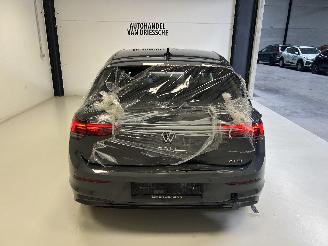 Volkswagen Golf DSG picture 4