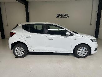 Dacia Sandero  picture 2