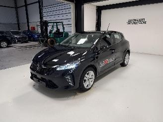 Renault Clio  picture 8