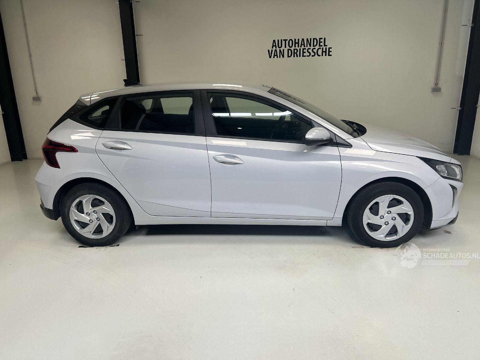 Hyundai I-20