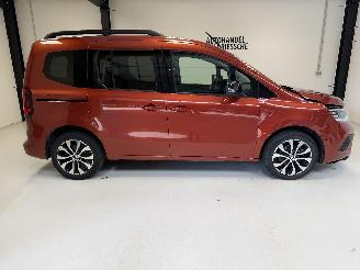 skadebil auto Renault Kangoo TECHNO/ 24/10/2023 2023/10