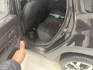 Dacia Duster 4X4 picture 10