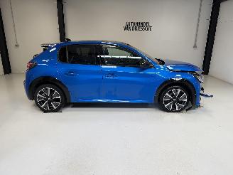 Voiture accidenté Peugeot 208 GTLINE/AUTOMAAT/PANO 2022/1