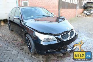 Vrakbiler auto BMW 5-serie E60 525i 2004/9