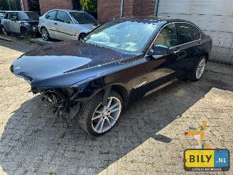 Vrakbiler auto BMW 7-serie F01 730D N57 2009/1