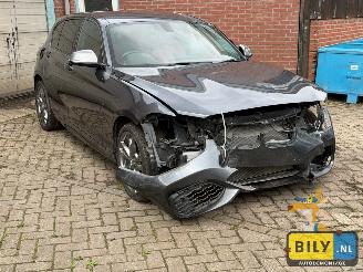 BMW 1-serie BMW F20 M140i mineral-grau metallic B58B30 10.000KM!!! picture 2