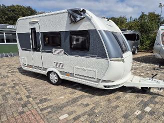 skadebil caravan Hobby  390 SF Ontour 2020/3