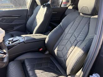 BMW 5-serie 530 e xDrive M Sport Pano HUD Plugin Hybrid picture 8