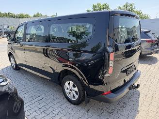 Ford Tourneo Custom 9 persoons L2 picture 5