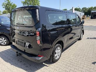 Ford Tourneo Custom 9 persoons L2 picture 4