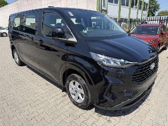 Ford Tourneo Custom 9 persoons L2 picture 3