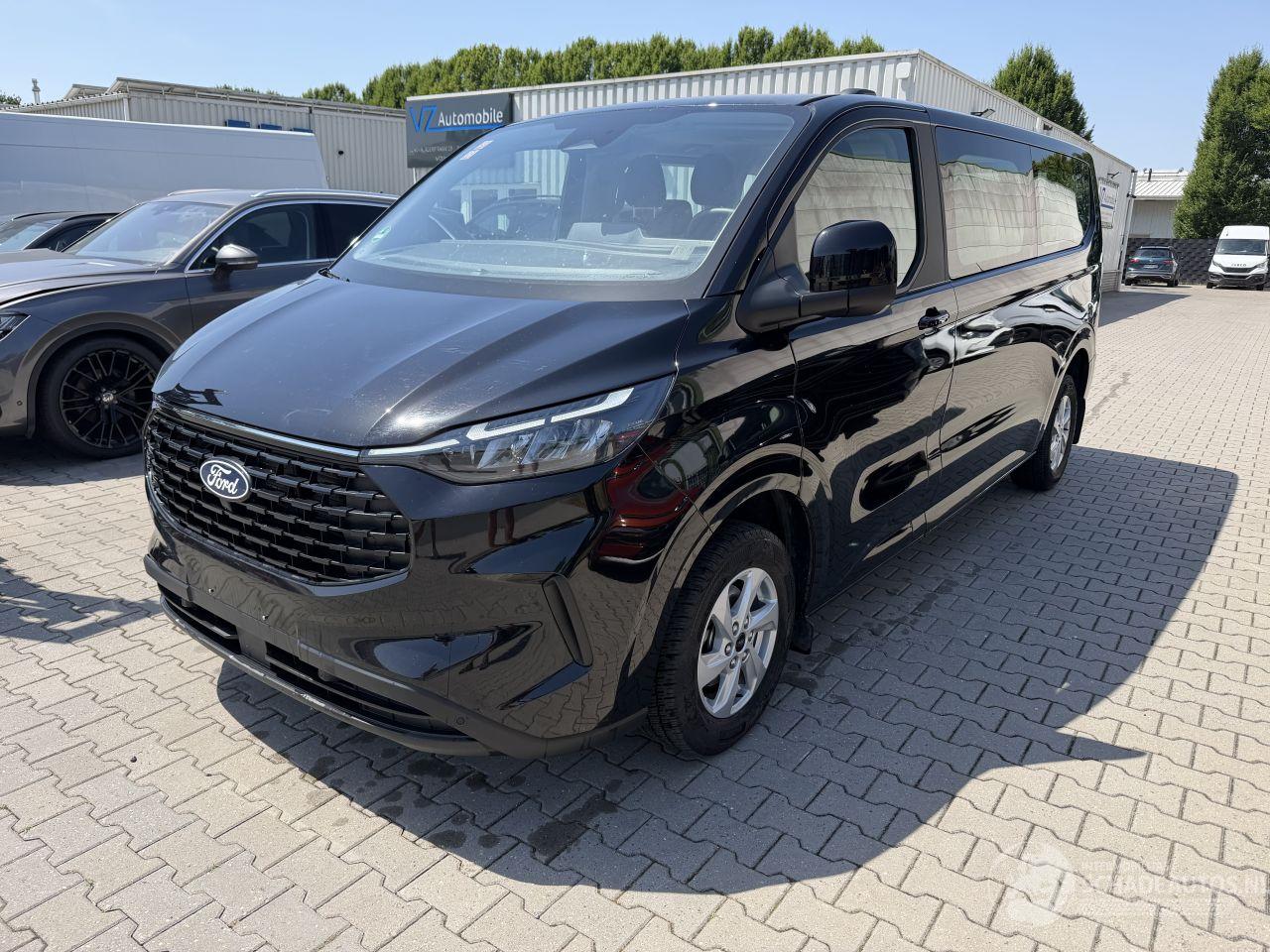 Ford Tourneo Custom 9 persoons L2