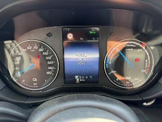 Mercedes  Nieuw model EQT 200 lang XL picture 14