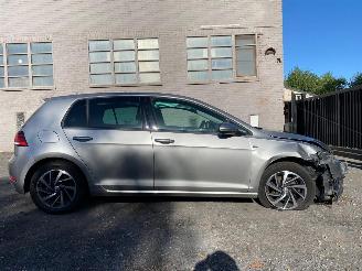 Unfallwagen Volkswagen Golf COMFORTLINE 2018/6