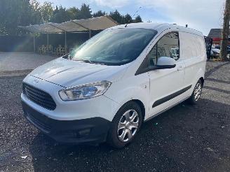 Ford Courier 1.5 TDCI picture 9
