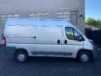 skadebil bedrijf Peugeot Boxer PACK CD AIRCO 2016/10