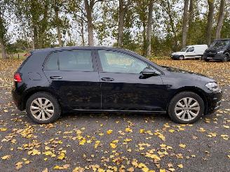 Damaged car Volkswagen Golf COMFORTLINE 2020/6