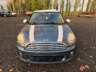 Mini Cooper D picture 7