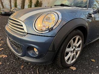 Mini Cooper D picture 8