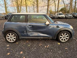 Unfallwagen Mini Cooper D 2010/9
