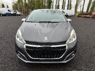 Peugeot 208 208 ALLURE picture 5