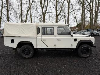 Land Rover Defender 2.5 D picture 1