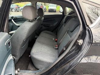 Ford Fiesta TITANIUM picture 19