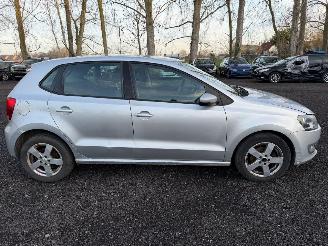 krockskadad bil auto Volkswagen Polo COMFORTLINE 2011/3