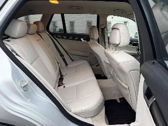 Mercedes C-klasse C180 picture 19