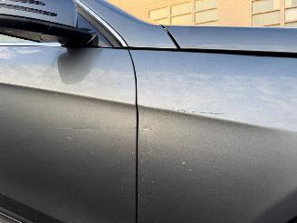 Mercedes E-klasse 200 BLUTC/ 200 picture 4