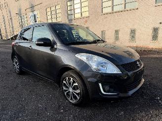 Suzuki Swift AVANTAGE picture 2