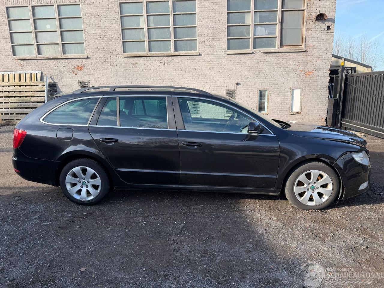 Skoda Superb AMBITION