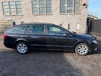 Skoda Superb AMBITION picture 1