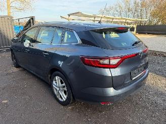 Renault Mégane 1.5 CDTI picture 13