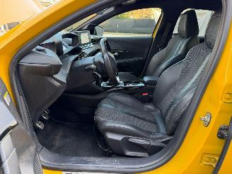 Peugeot 208 II GT LINE picture 18