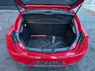 Alfa Romeo Giulietta 1.6 JTD picture 14