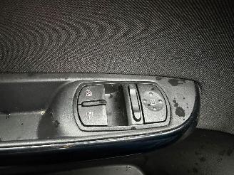 Opel Corsa BLACK EDITION picture 31