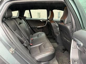 Volvo V-60 V 60 KINETIC picture 21