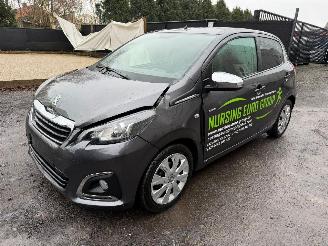 Peugeot 108 STYLE picture 12